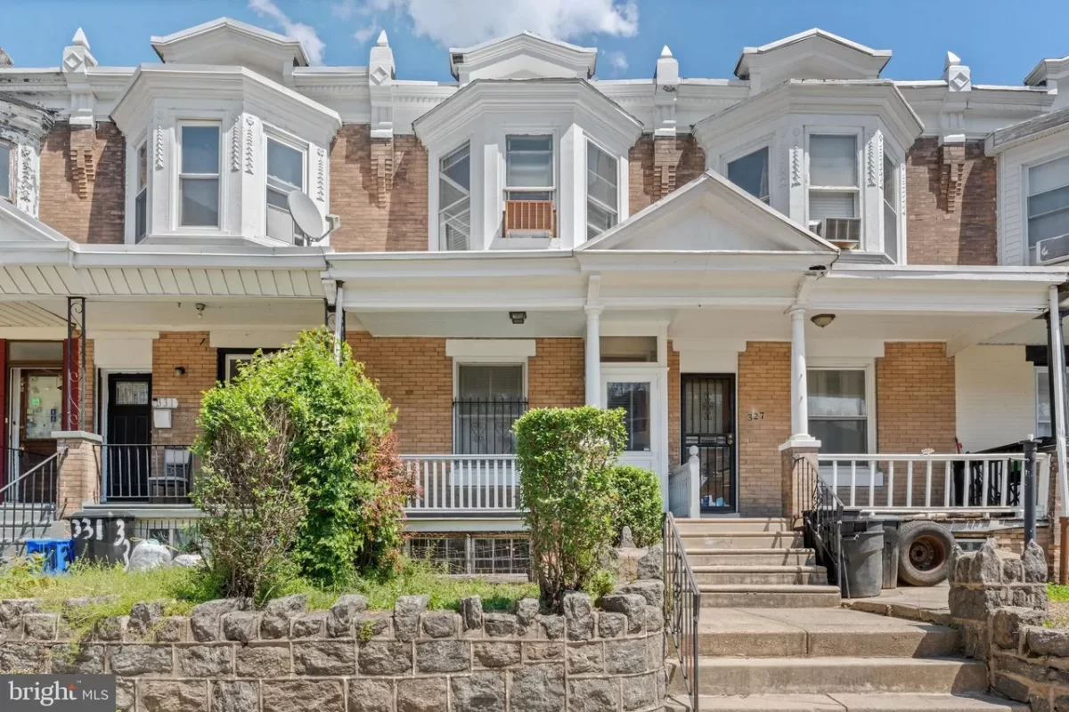 3BR Townhouse for Sale in Philadelphia, PA