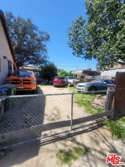 Land for Sale in Los Angeles, CA