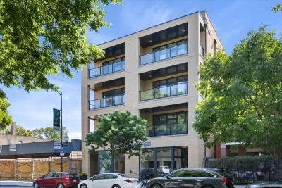 2BR Condo for Sale in Chicago, IL