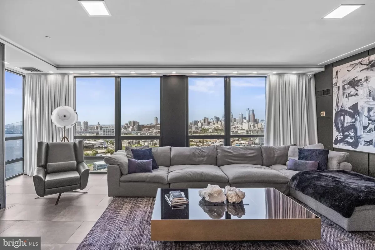 5BR Condo for Sale in Philadelphia, PA
