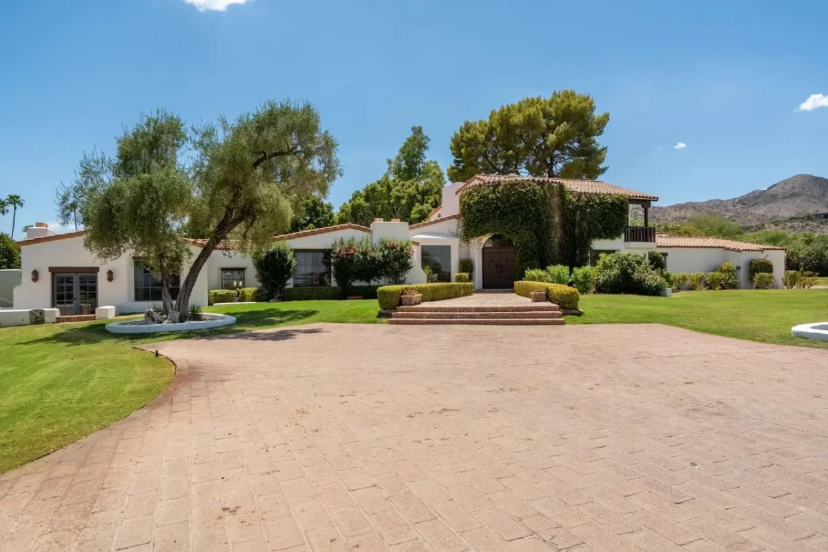 4BR House for Rent in Paradise Valley, AZ