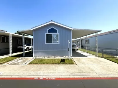 2BR Mobile Home for Sale in San Jose, CA