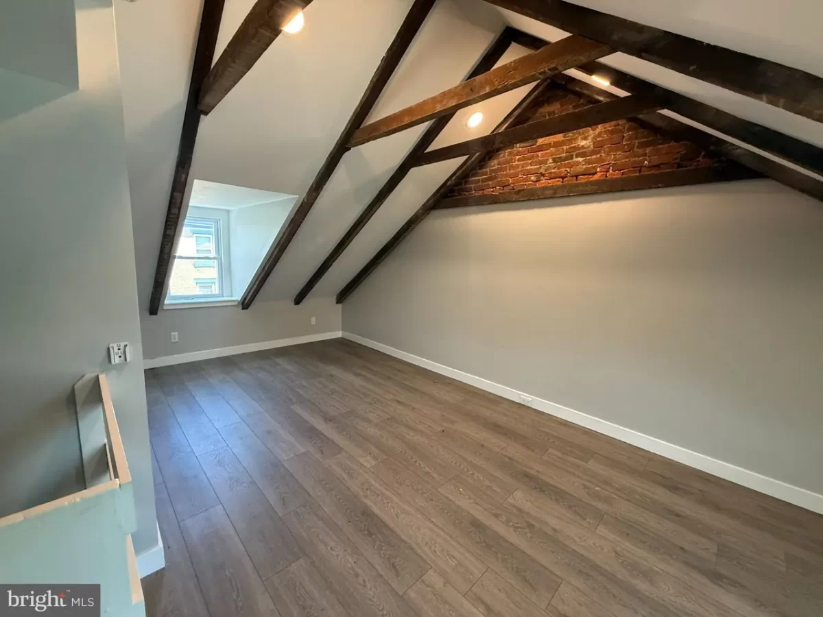 2BR Townhouse for Rent in Philadelphia, PA