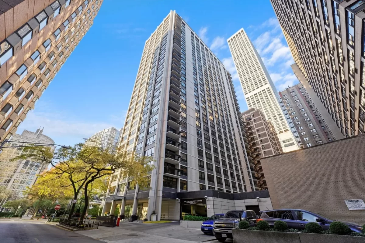 2BR Condo for Rent in Chicago, IL