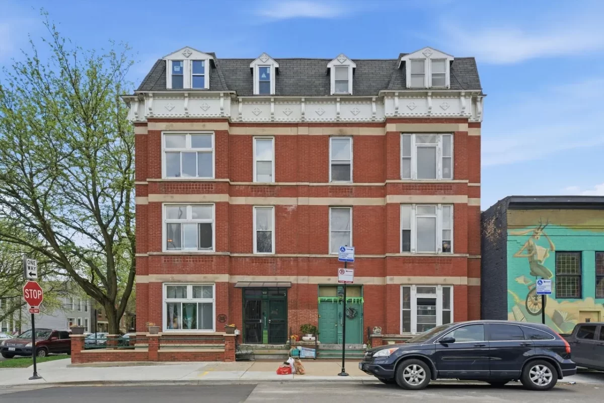 4BR Apartment for Rent in Chicago, IL
