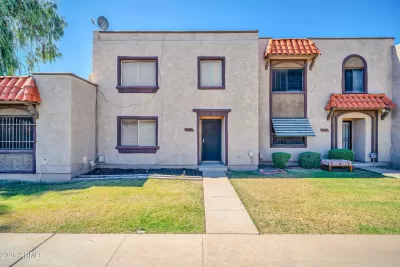 3BR Townhouse for Sale in Glendale, AZ