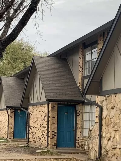 3BR Townhouse for Rent in Dallas, TX