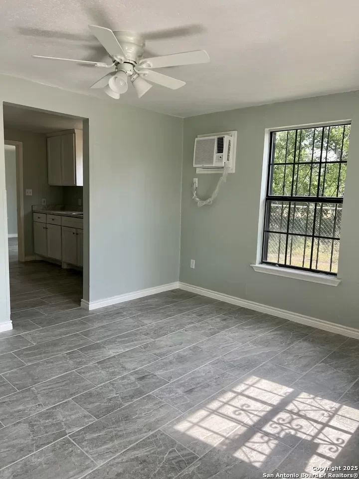 1BR House for Rent in San Antonio, TX