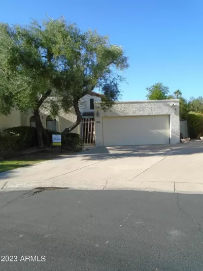 4BR Townhouse for Rent in Phoenix, AZ