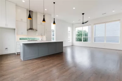 2BR Condo for Sale in Dallas, TX