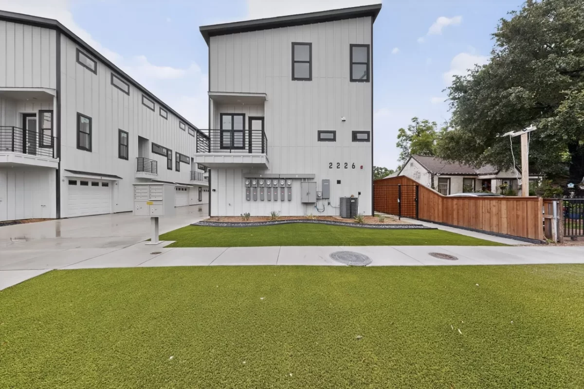 1BR Townhouse for Rent in Dallas, TX