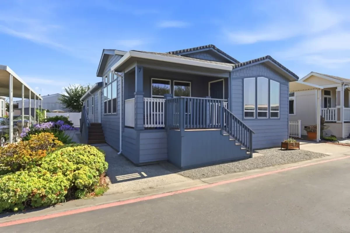 3BR Mobile Home for Sale in Alviso, CA