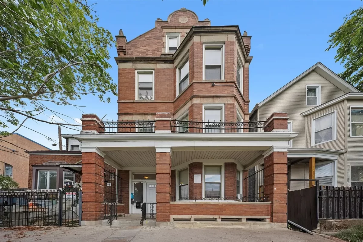 2BR Apartment for Rent in Chicago, IL