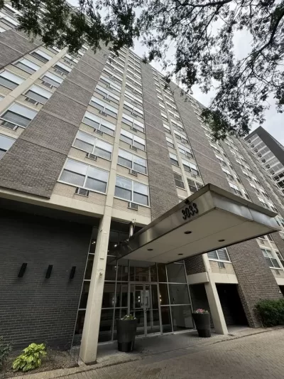 2BR House for Rent in Chicago, IL