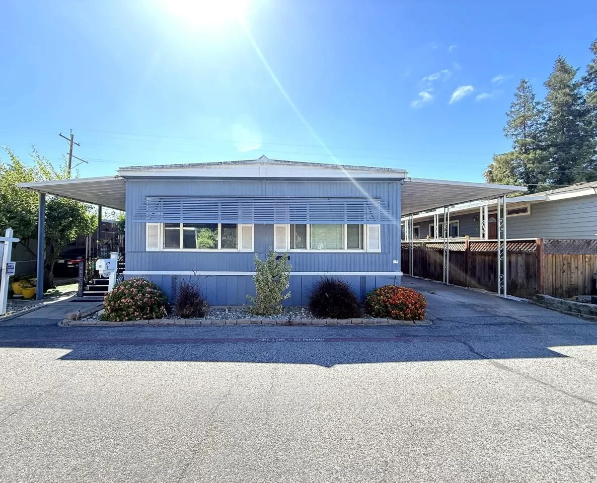 2BR Mobile Home for Sale in San Jose, CA