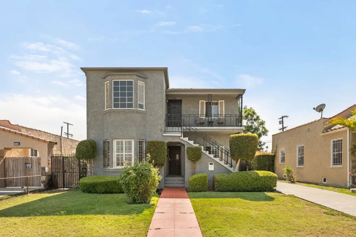 4BR Apartment for Sale in Los Angeles, CA