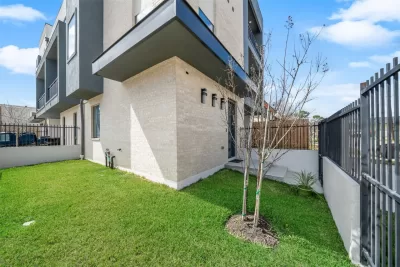 2BR Condo for Rent in Houston, TX