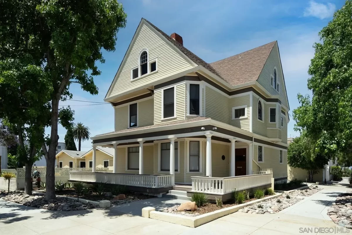 5BR House for Sale in San Diego, CA