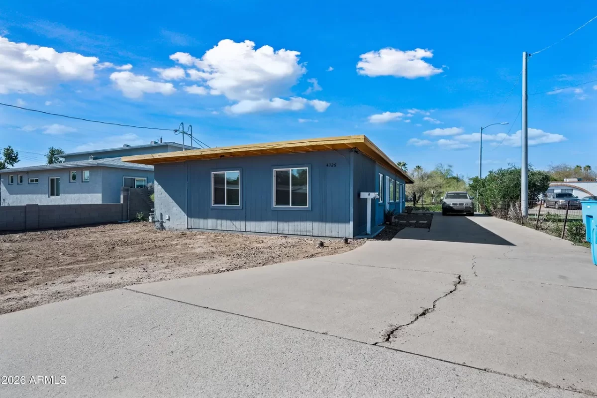 2BR Apartment for Rent in Phoenix, AZ