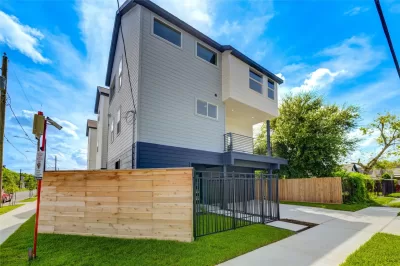 3BR House for Sale in Houston, TX