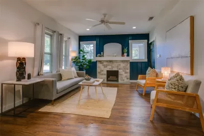 2BR House for Sale in Dallas, TX