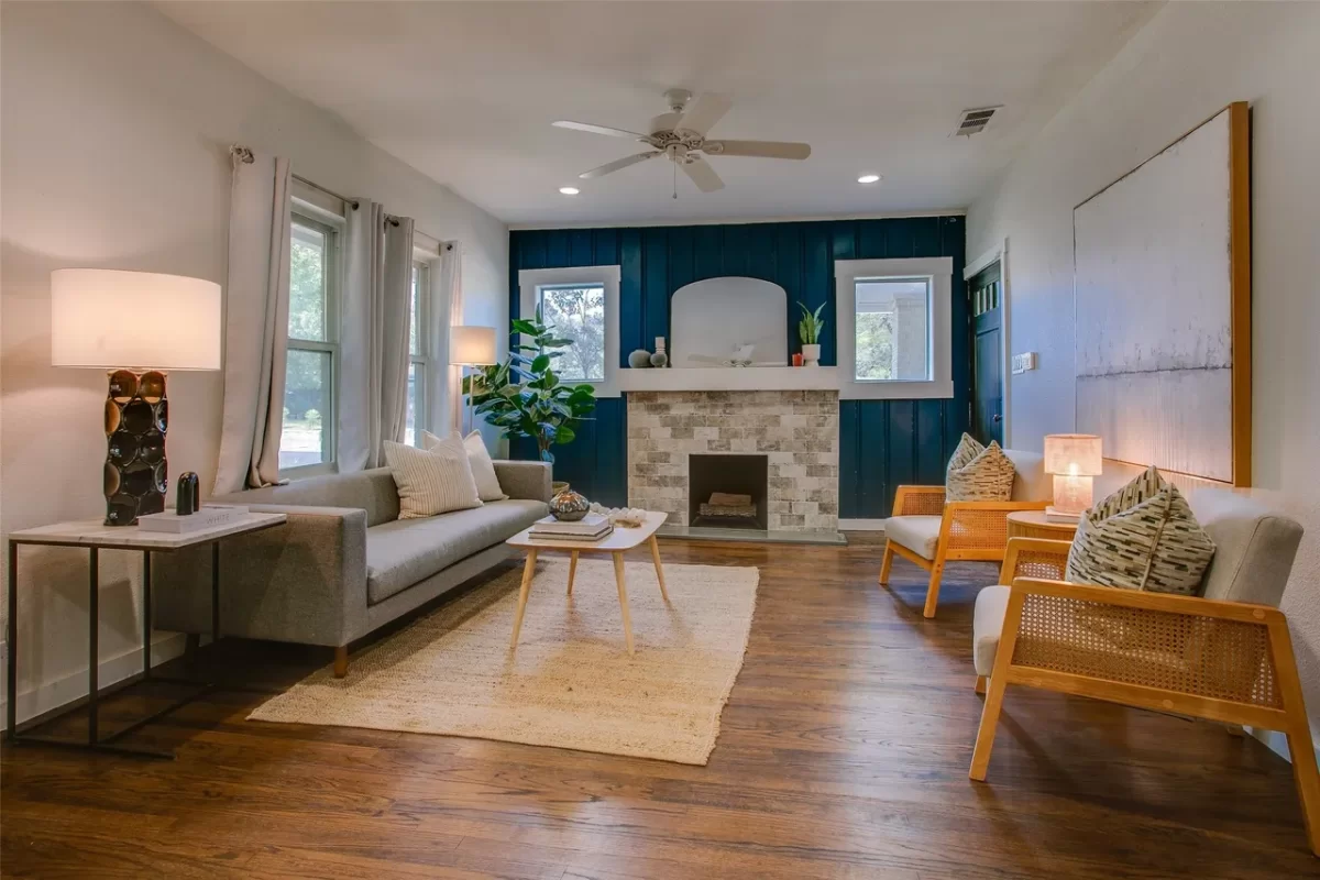 2BR House for Sale in Dallas, TX