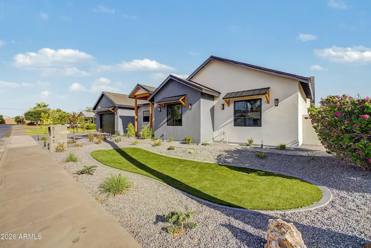 5BR House for Sale in Phoenix, AZ