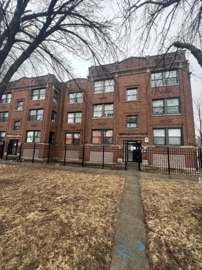 2BR Apartment for Rent in Chicago, IL