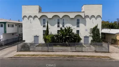 3BR Multi-Family for Sale in Los Angeles, CA