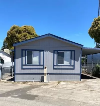 3BR Mobile Home for Sale in San Jose, CA