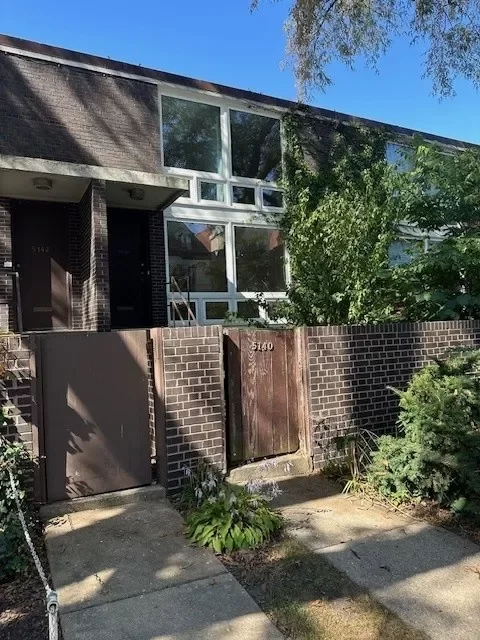 3BR House for Rent in Chicago, IL