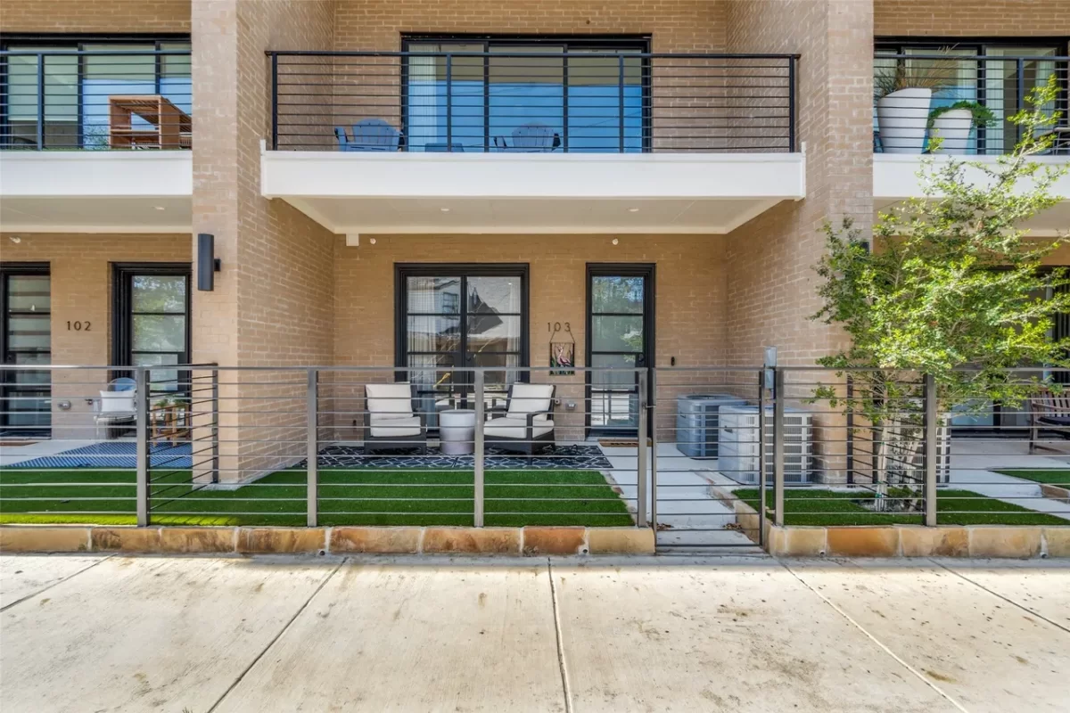 3BR Condo for Sale in Dallas, TX