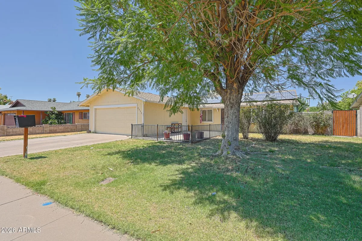 3BR House for Sale in Glendale, AZ