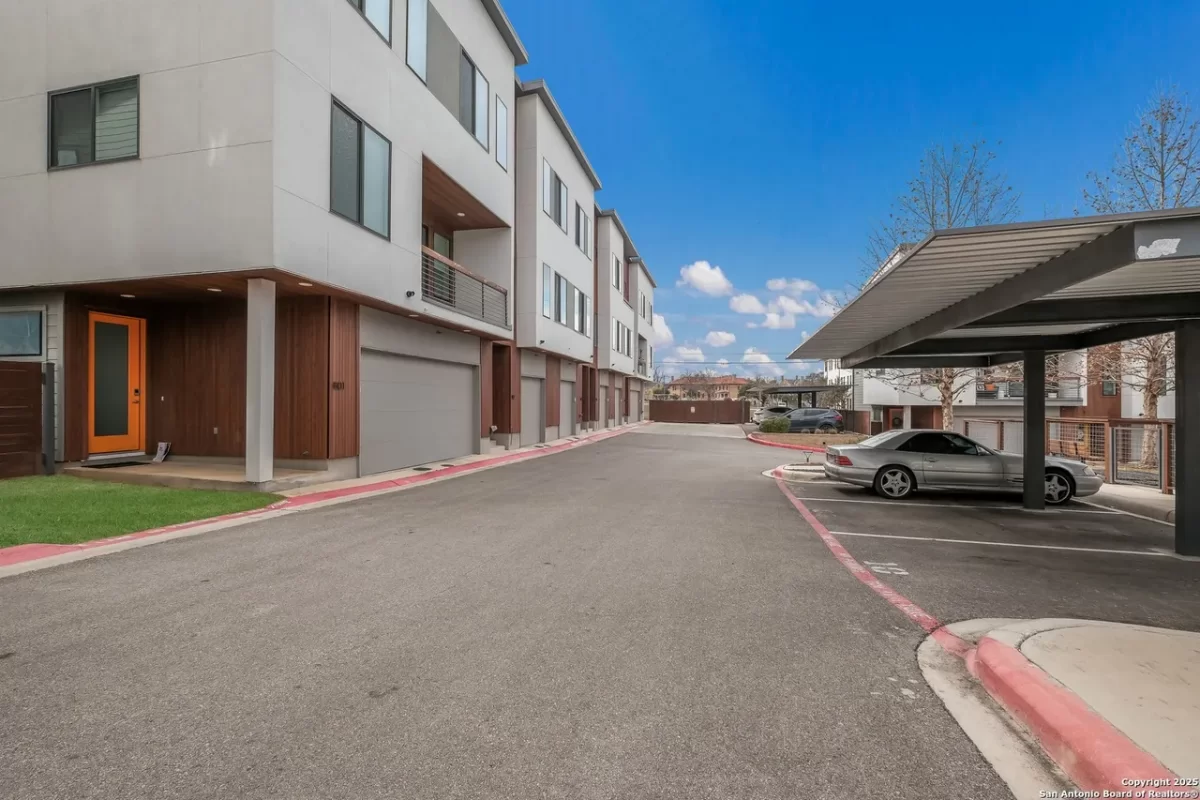 3BR House for Sale in San Antonio, TX