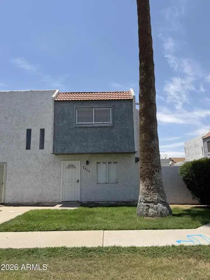 3BR Townhouse for Sale in Glendale, AZ