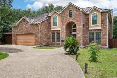 5BR House for Sale in San Antonio, TX