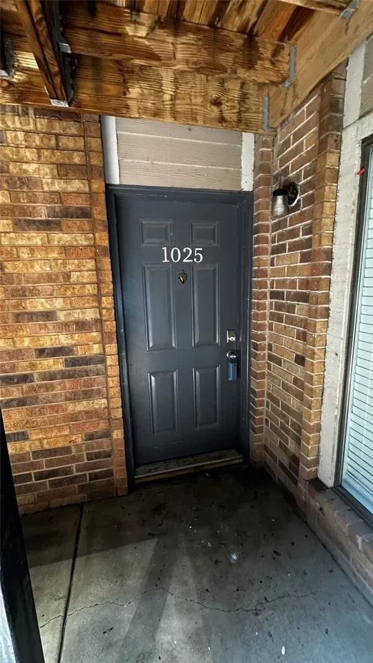 2BR Condo for Sale in Dallas, TX
