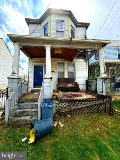 2BR House for Sale in Camden, NJ