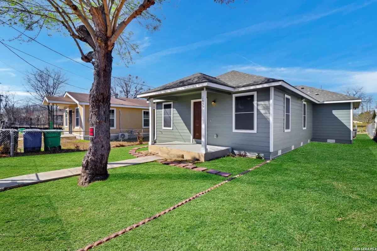 3BR House for Sale in San Antonio, TX