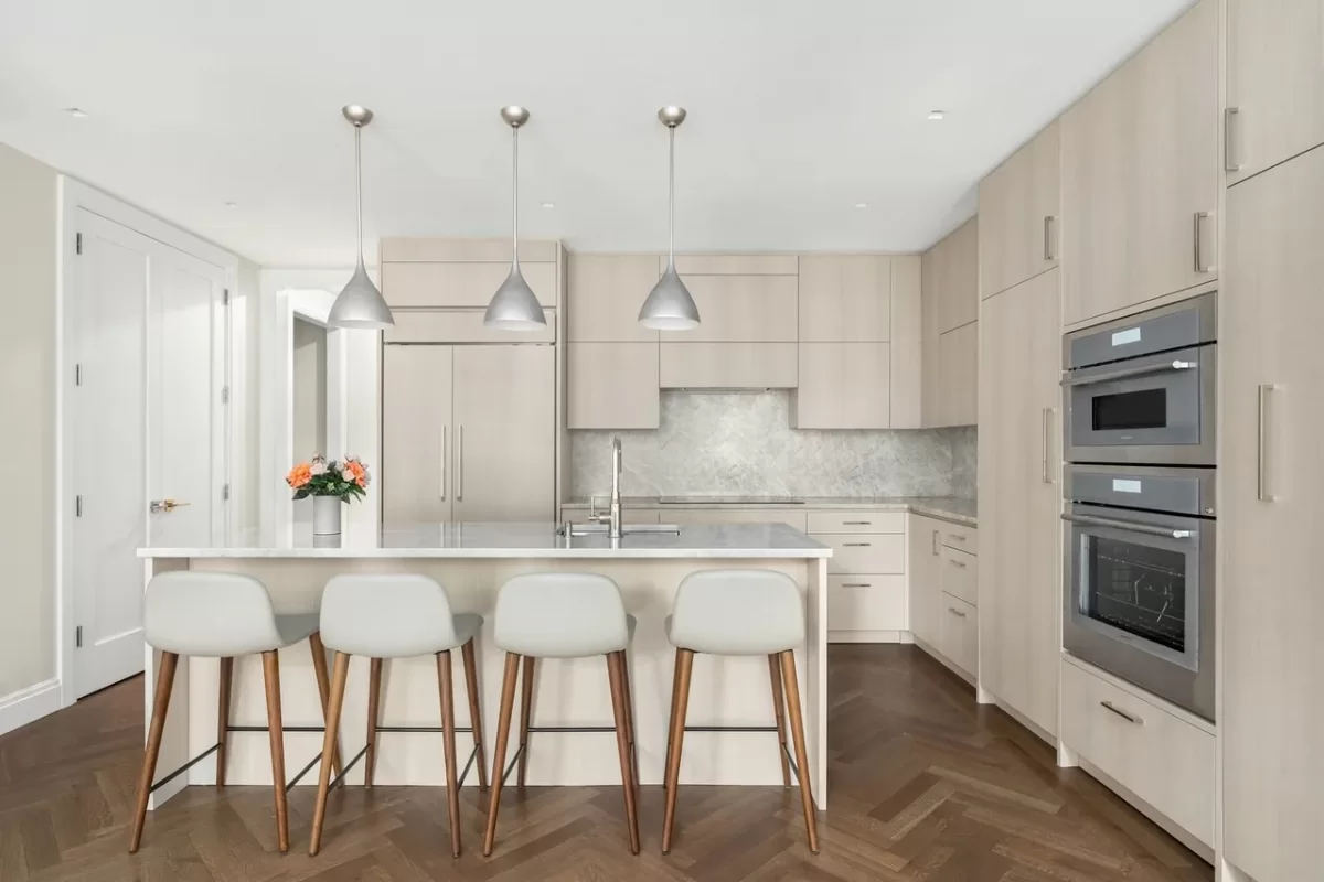 2BR Condo for Sale in New York, NY