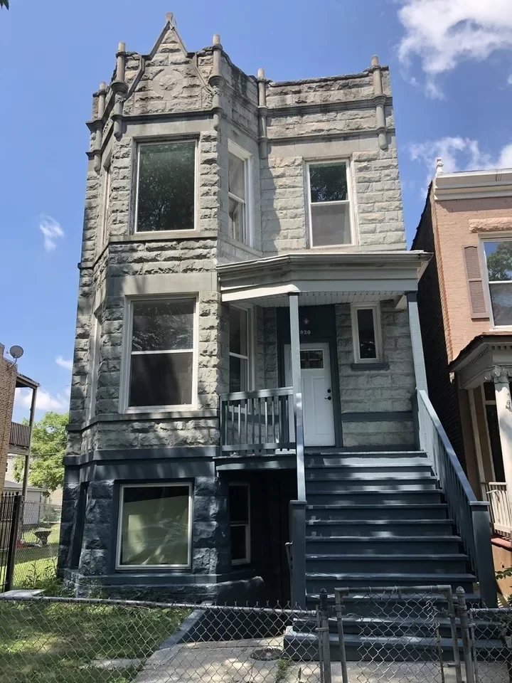 3BR House for Rent in Chicago, IL