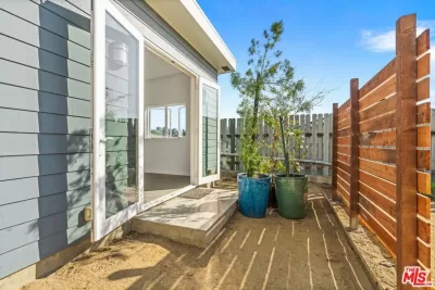 1BR House for Rent in Los Angeles, CA