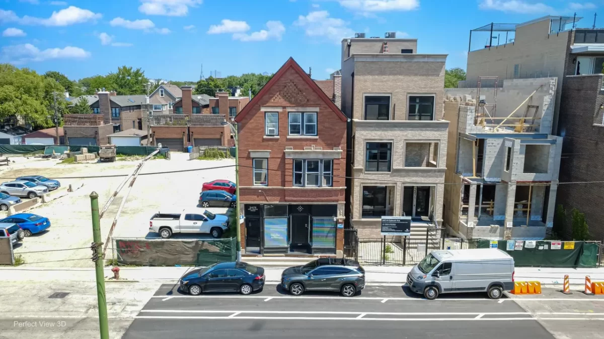 13BR Multi-Family for Sale in Chicago, IL
