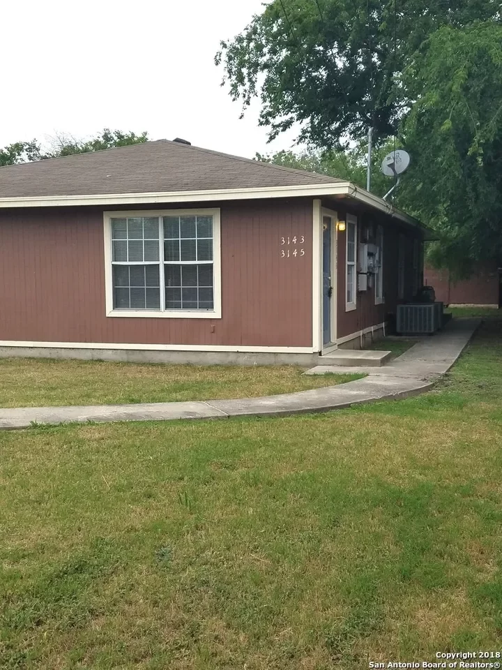 2BR House for Rent in San Antonio, TX