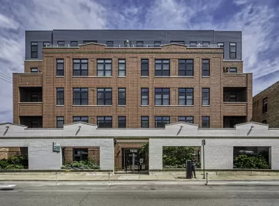 3BR Condo for Sale in Chicago, IL