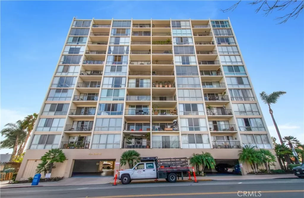 2BR Condo for Sale in San Diego, CA