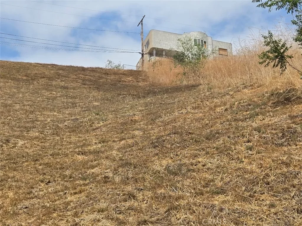 Land for Sale in Los Angeles, CA