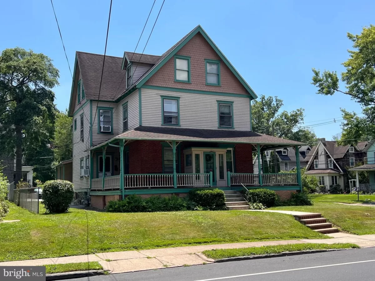 Multi-Family for Sale in Lansdowne, PA