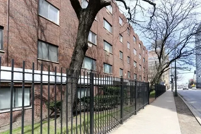 Studio Apartment for Rent in Chicago, IL