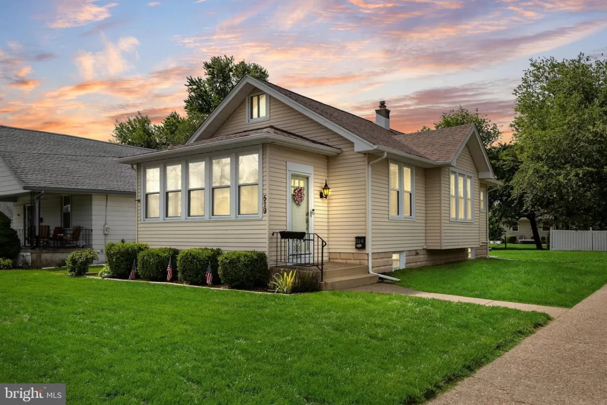 2BR House for Sale in Bellmawr, NJ